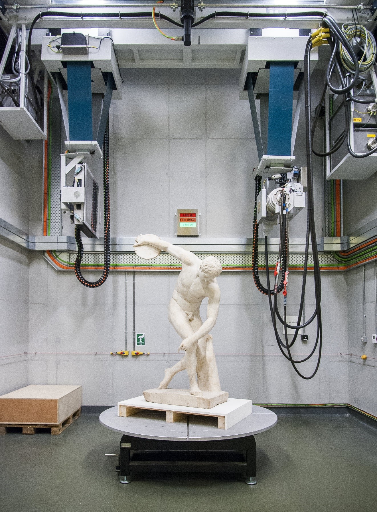 The X-ray imaging facilities at the British Museum. Discobolus © Trustees of the British Museum